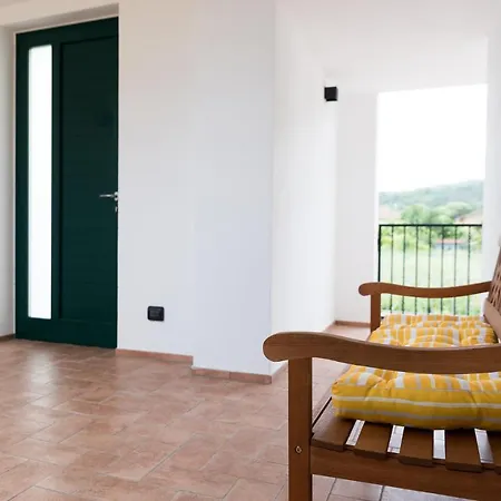 Le Di Gio Pensjonat Ameglia